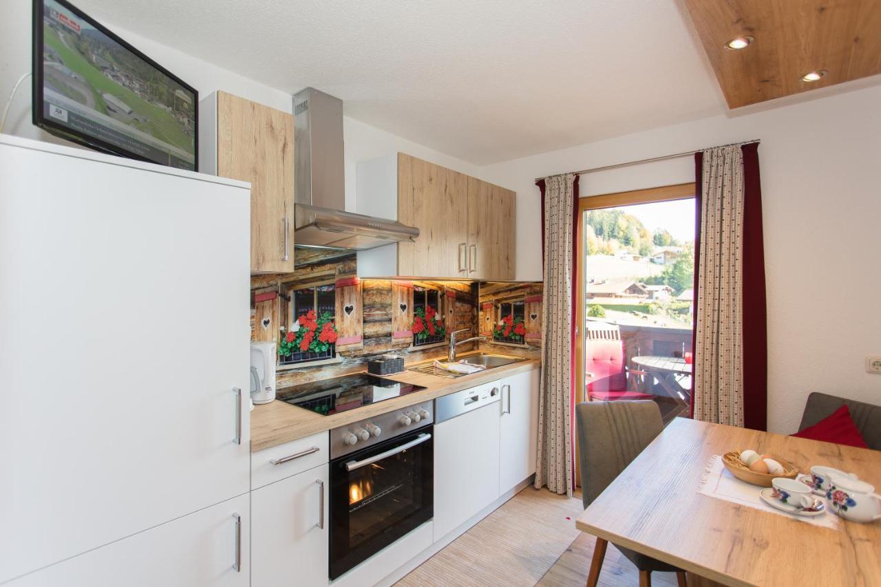 Familienbauernhof - Leogang Apartments Weissbacher Dış mekan fotoğraf